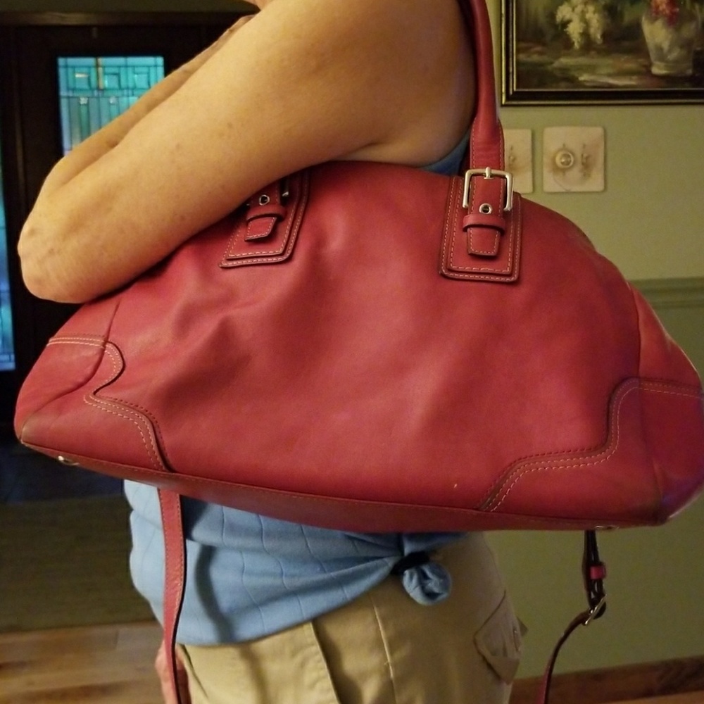 Coach purse - Picture 2 of 10